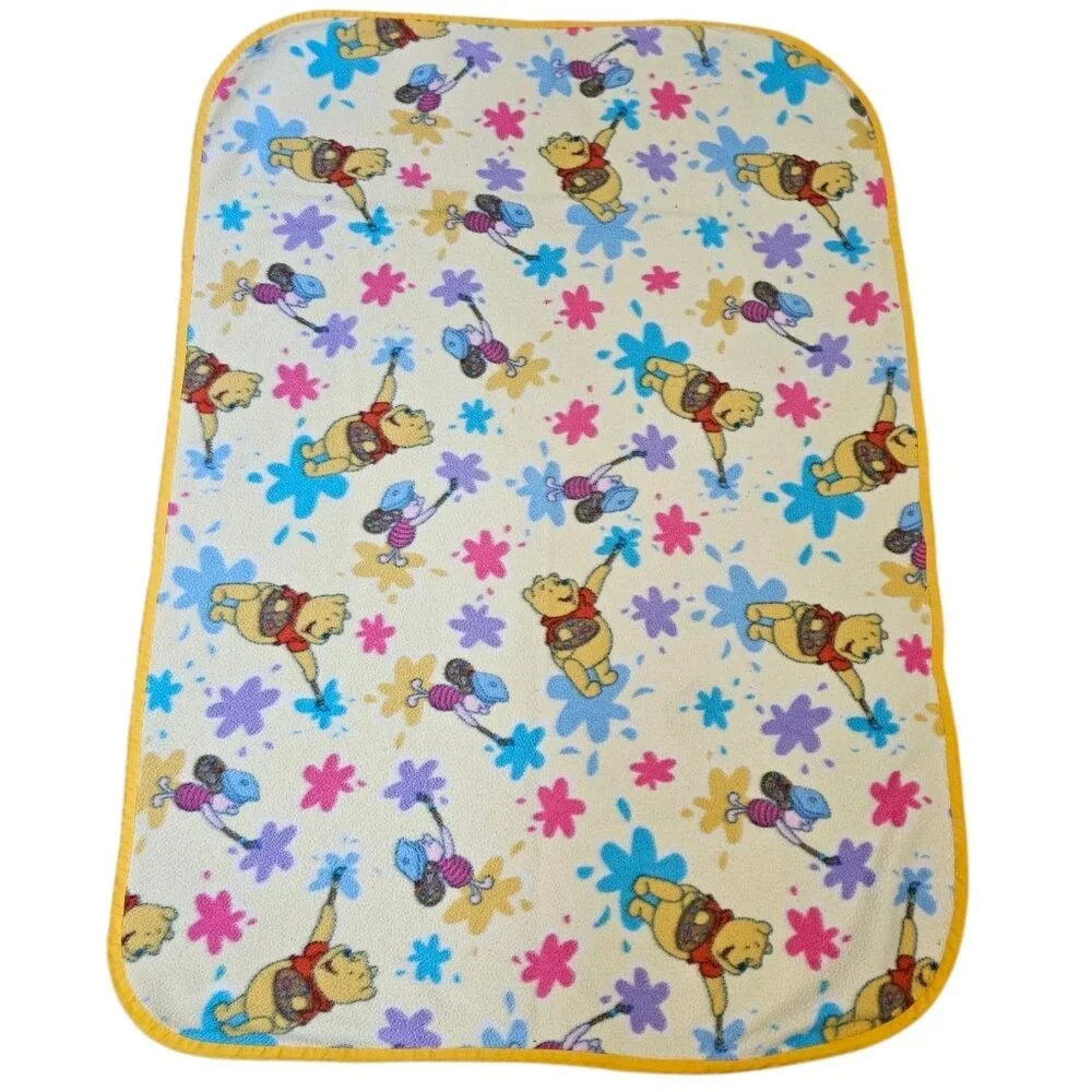 Vintage Y2K Winnie The Pooh Blanket Fleece Light‎ Yellow Piglet Painting 38x54